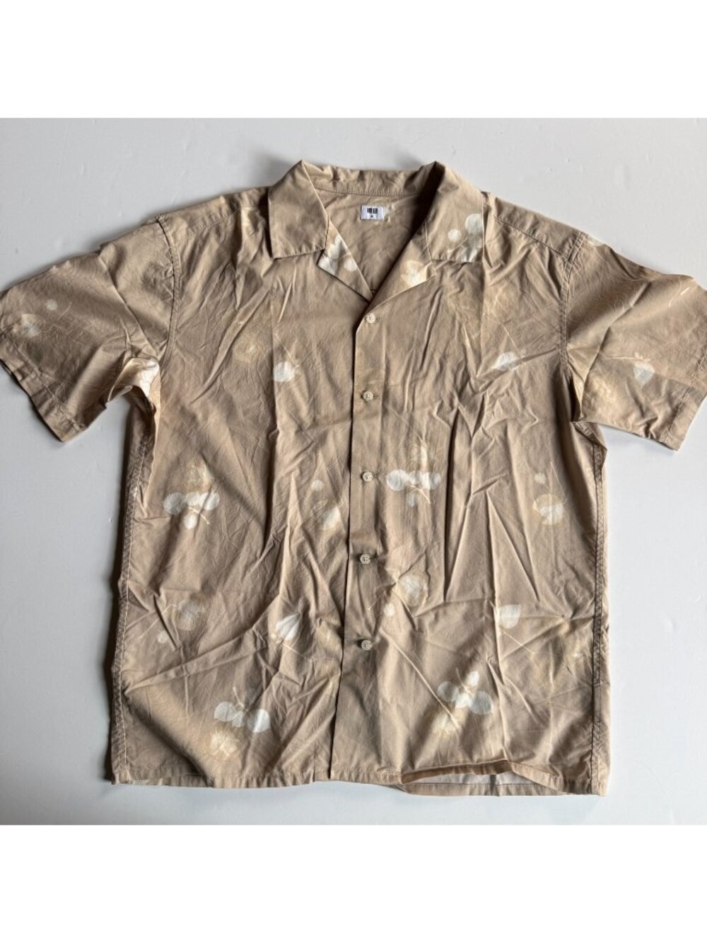 UNIQLO Camp Collar Shirt Beige Floral Print - Men's Medium